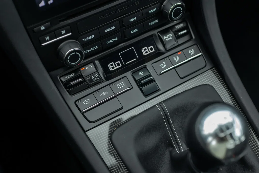 Porsche 991.2 GT3 Touring