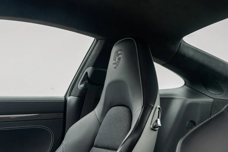 Porsche 991.2 GT3 Touring