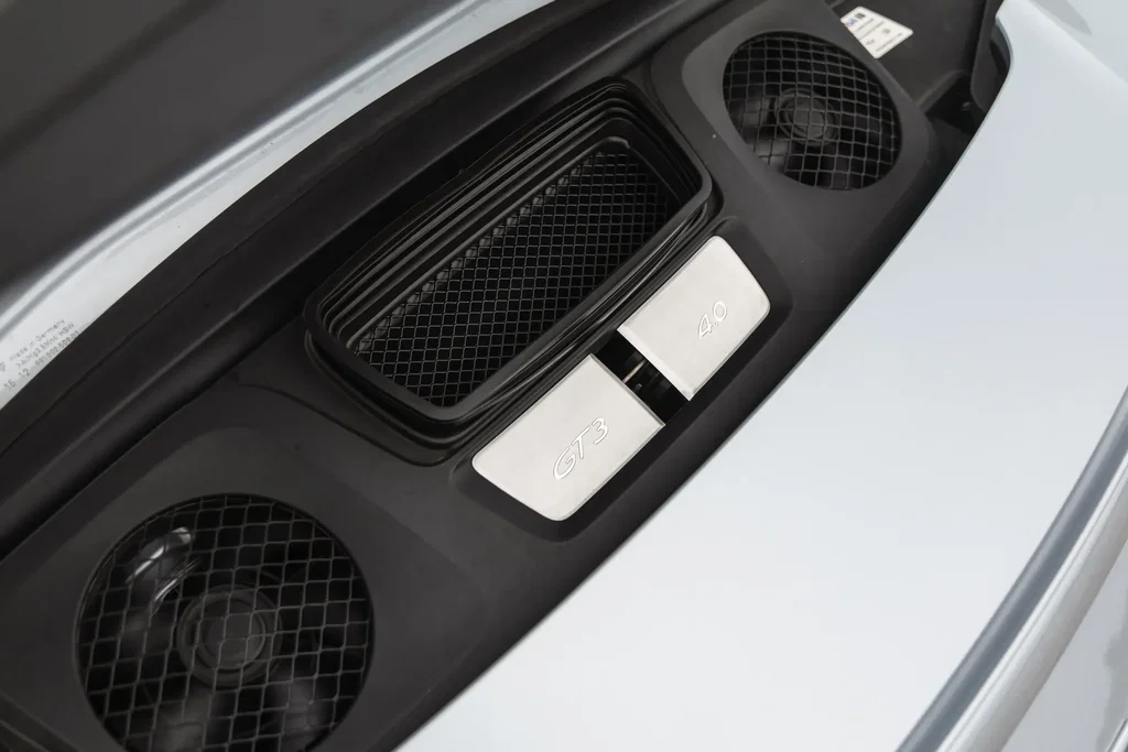 Porsche 991.2 GT3 Touring