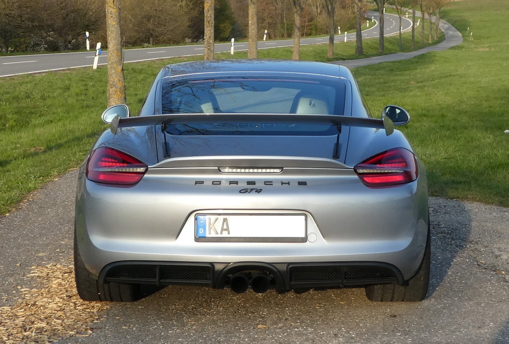Porsche 981 Cayman GT4