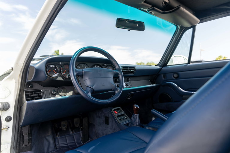 Porsche 993 Carrera