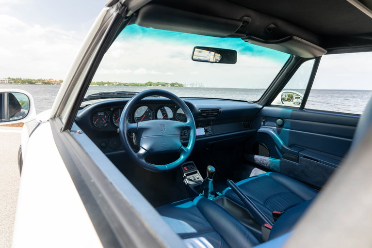 Porsche 993 Carrera