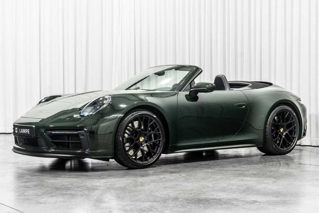 Porsche 992 Carrera GTS