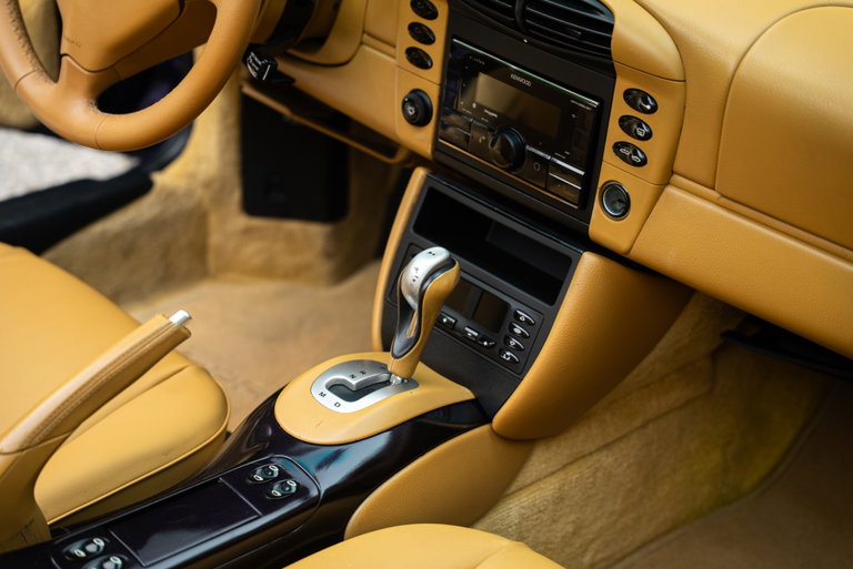 Porsche 996 Carrera