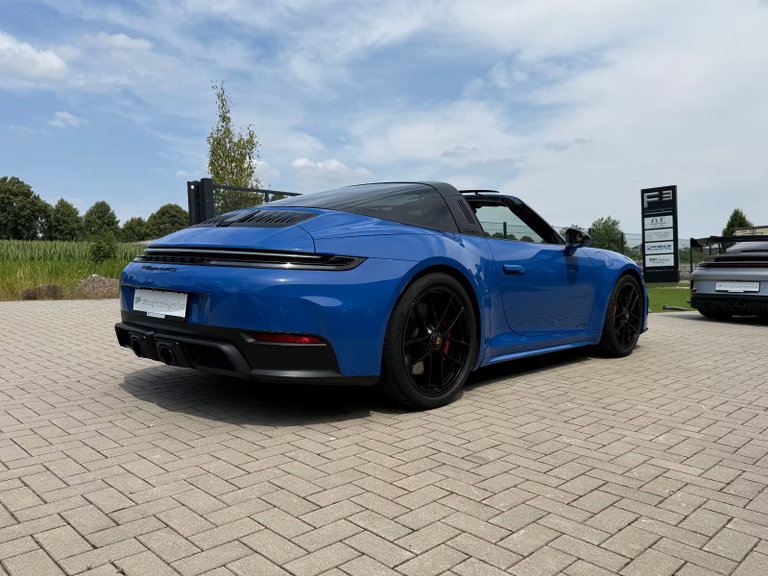 Porsche 992.2 Targa 4 GTS