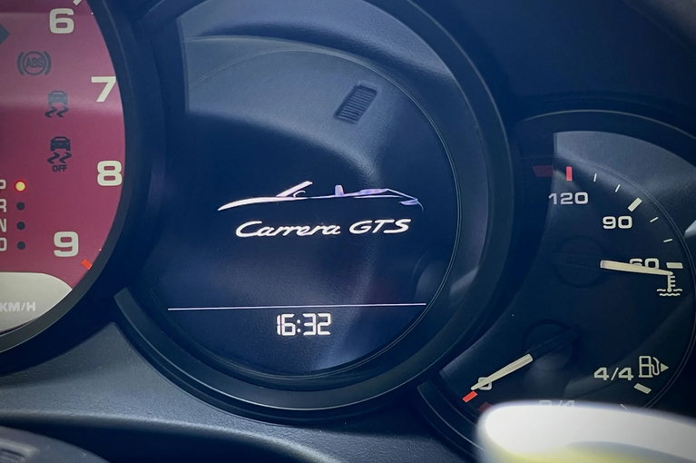 Porsche 991 Carrera GTS