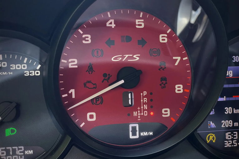 Porsche 991 Carrera GTS
