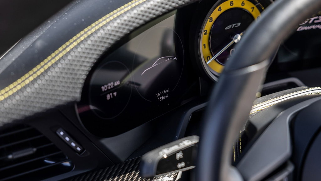 Porsche 992 GT3 Touring