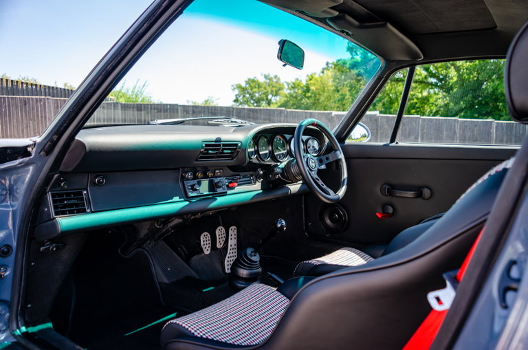 Porsche 911 Backdate