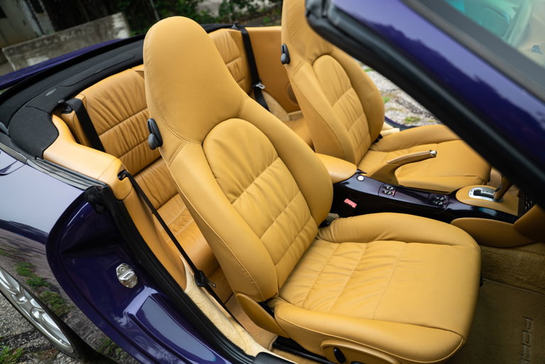 Porsche 996 Carrera