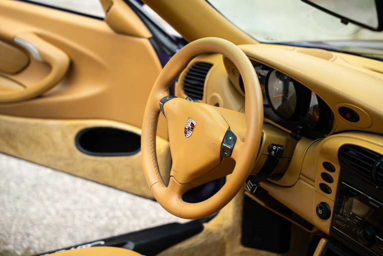 Porsche 996 Carrera