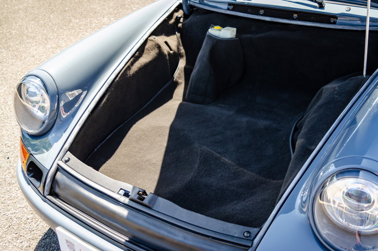 Porsche 911 Backdate