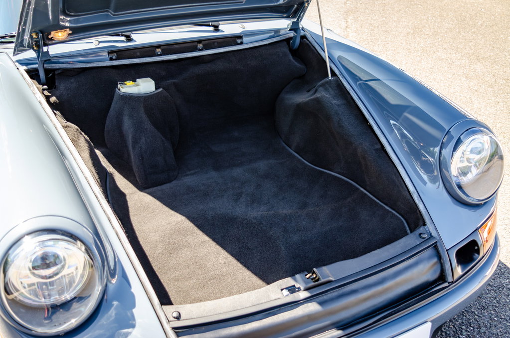 Porsche 911 Backdate