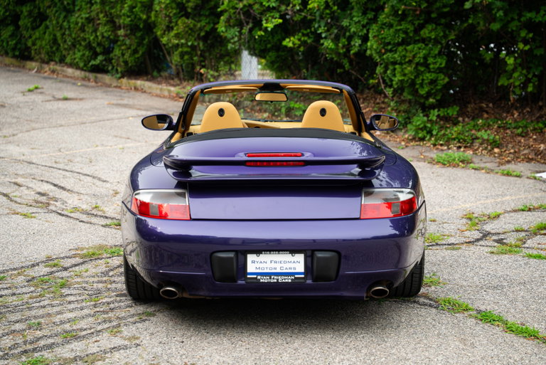 Porsche 996 Carrera