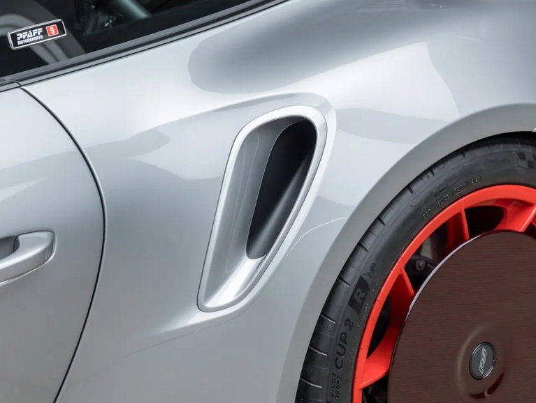 Porsche 992 GT3 RS