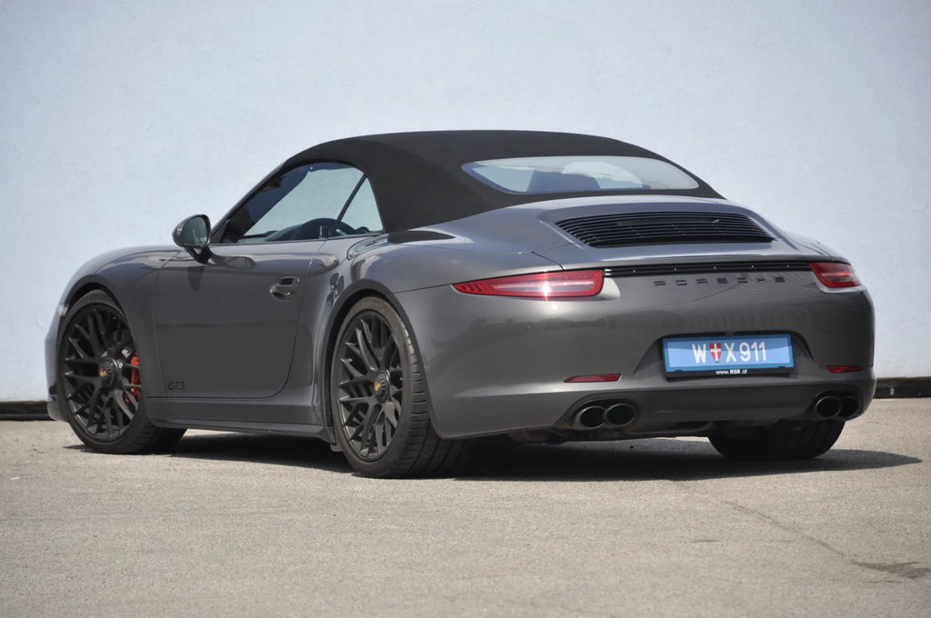 Porsche 991 Carrera GTS