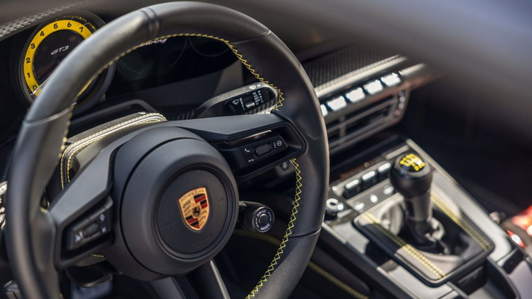 Porsche 992 GT3 Touring
