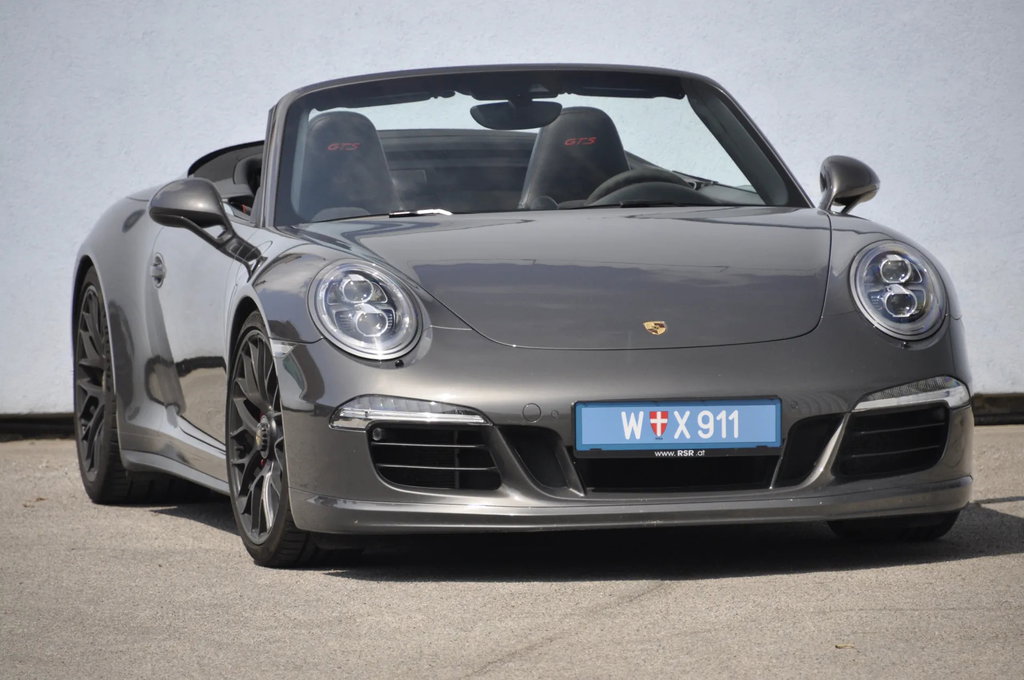 Porsche 991 Carrera GTS