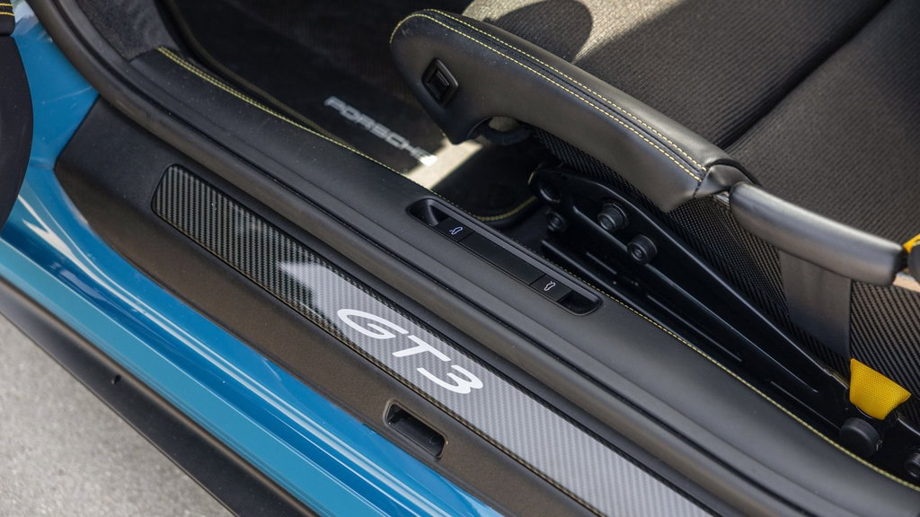 Porsche 992 GT3 Touring