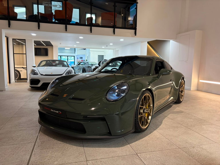 Porsche 992 GT3 Touring