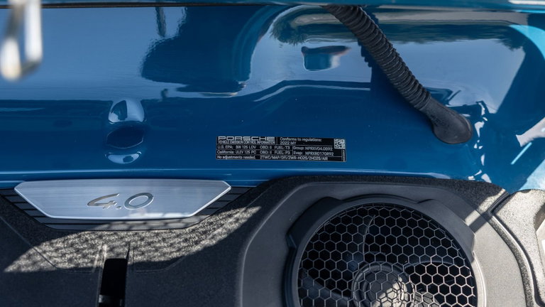 Porsche 992 GT3 Touring