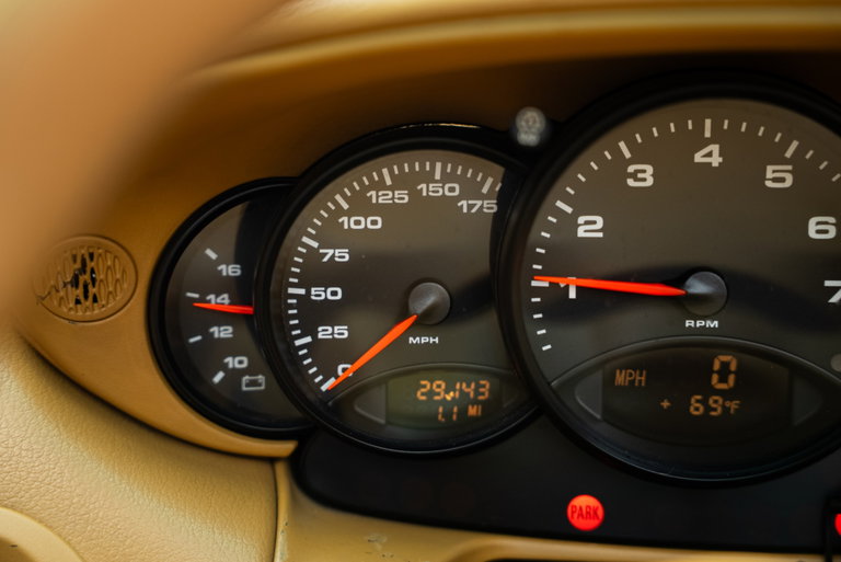 Porsche 996 Carrera