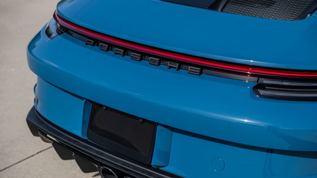 Porsche 992 GT3 Touring