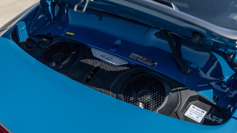 Porsche 992 GT3 Touring