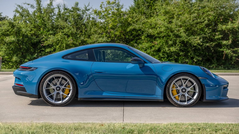 Porsche 992 GT3 Touring