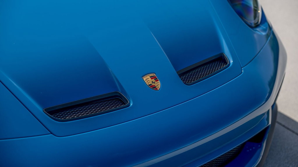 Porsche 992 GT3 Touring