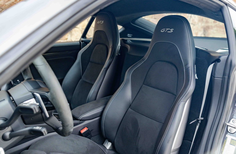 Porsche 718 Cayman GTS 4.0