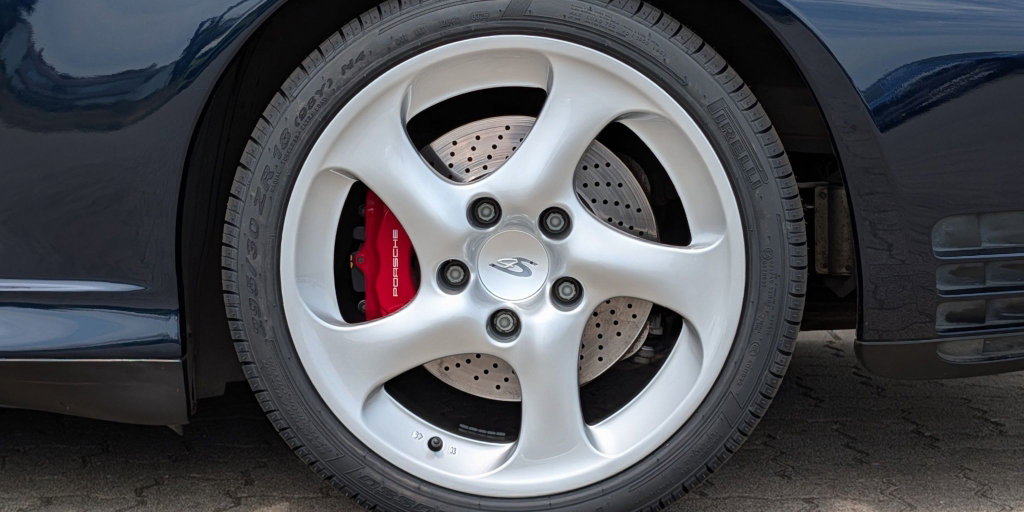 Porsche 996.2 Carrera 4S