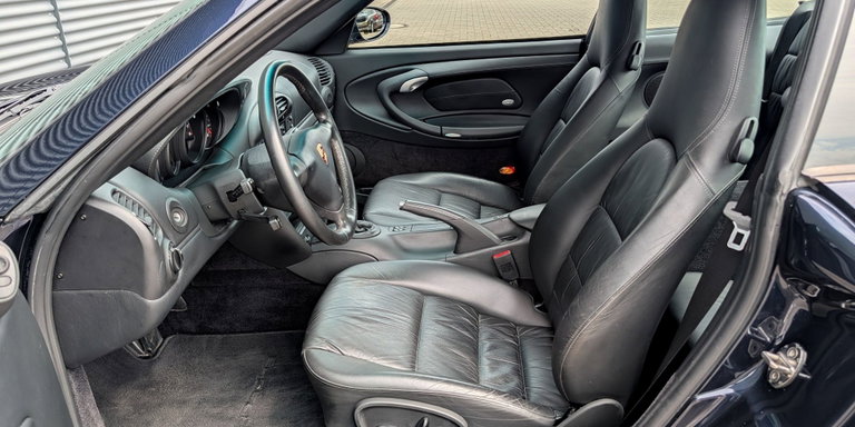 Porsche 996.2 Carrera 4S
