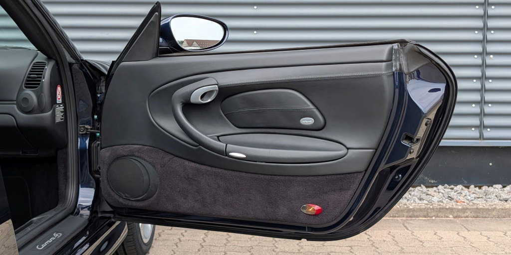 Porsche 996.2 Carrera 4S