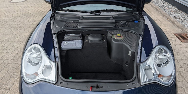Porsche 996.2 Carrera 4S