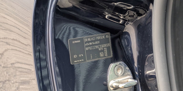 Porsche 996.2 Carrera 4S