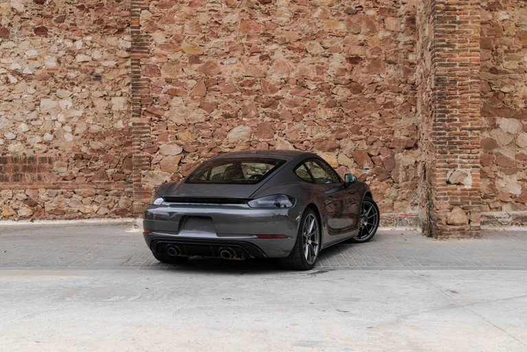 Porsche 718 Cayman GTS 4.0