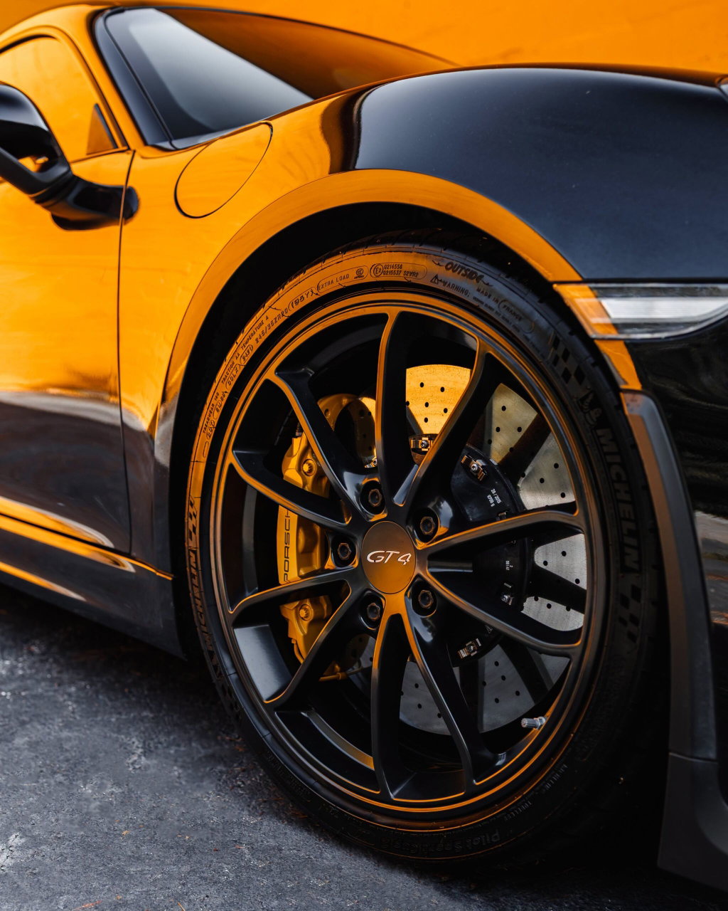 Porsche 981 Cayman GT4
