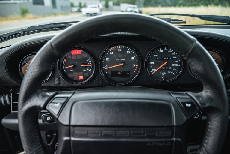 Porsche 964 Turbo
