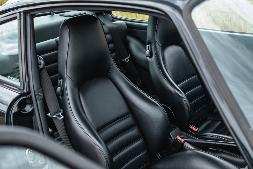 Porsche 964 Turbo
