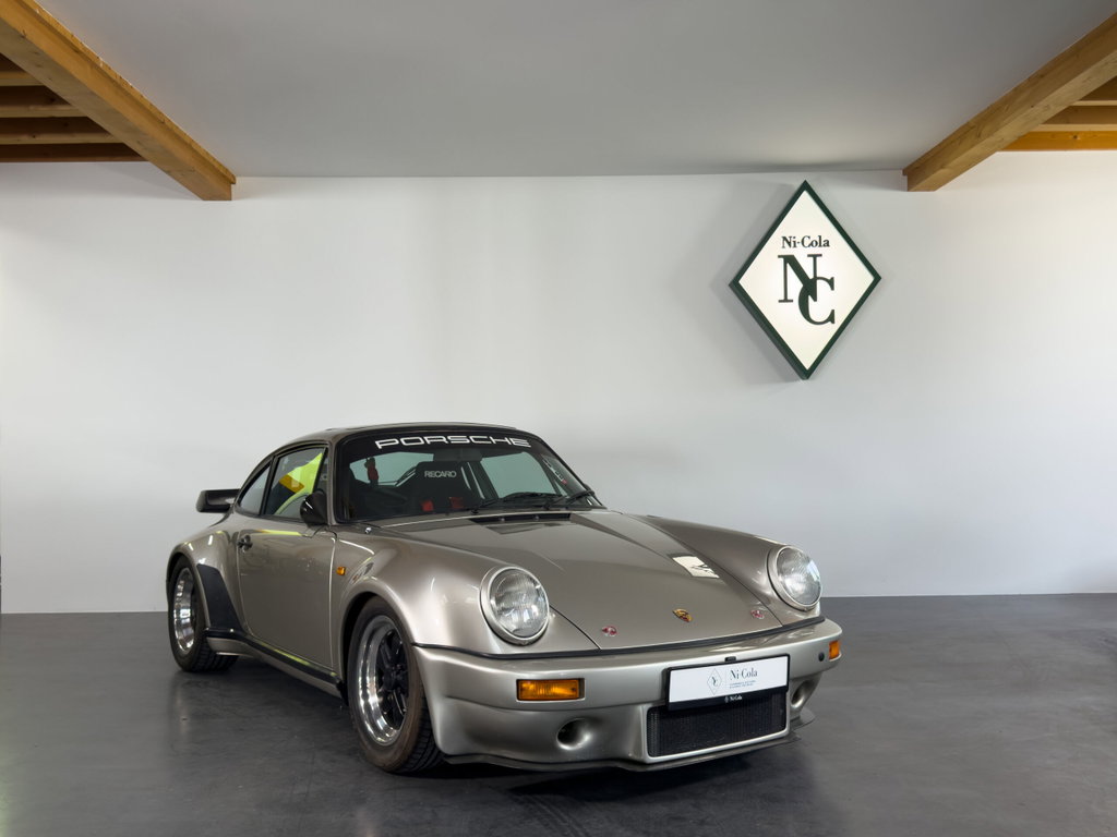 Porsche 911 Turbo 3.3