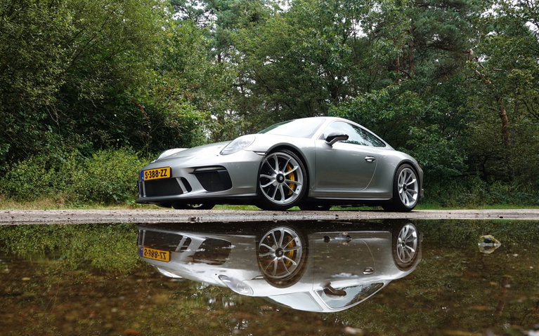 Porsche 991.2 GT3 Touring