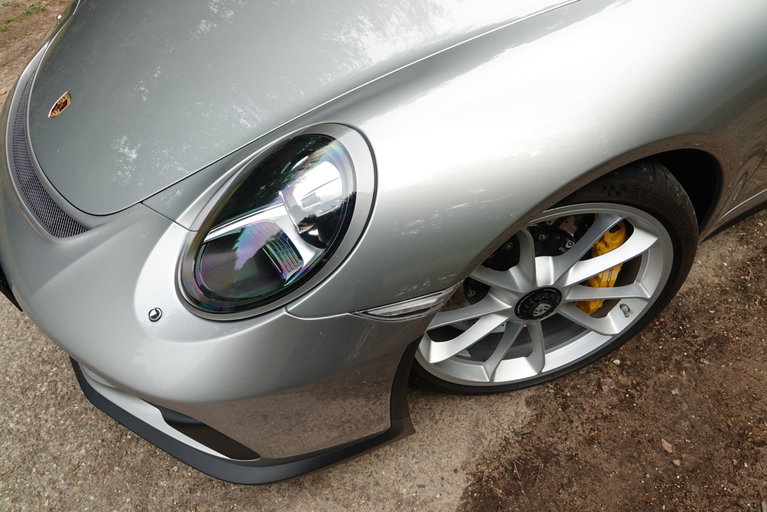 Porsche 991.2 GT3 Touring