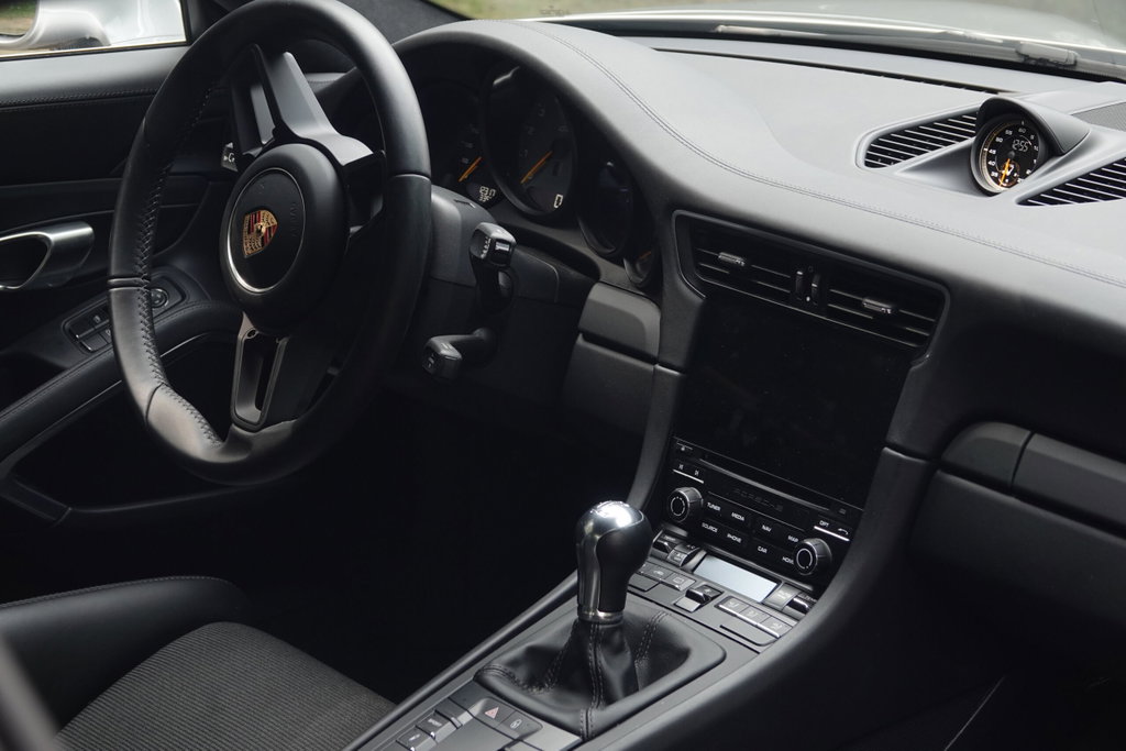 Porsche 991.2 GT3 Touring