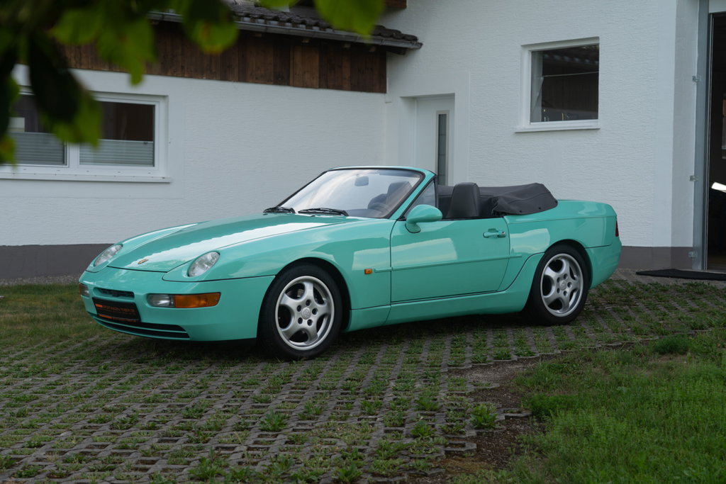 Porsche 968