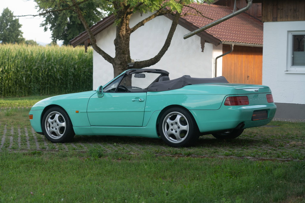 Porsche 968