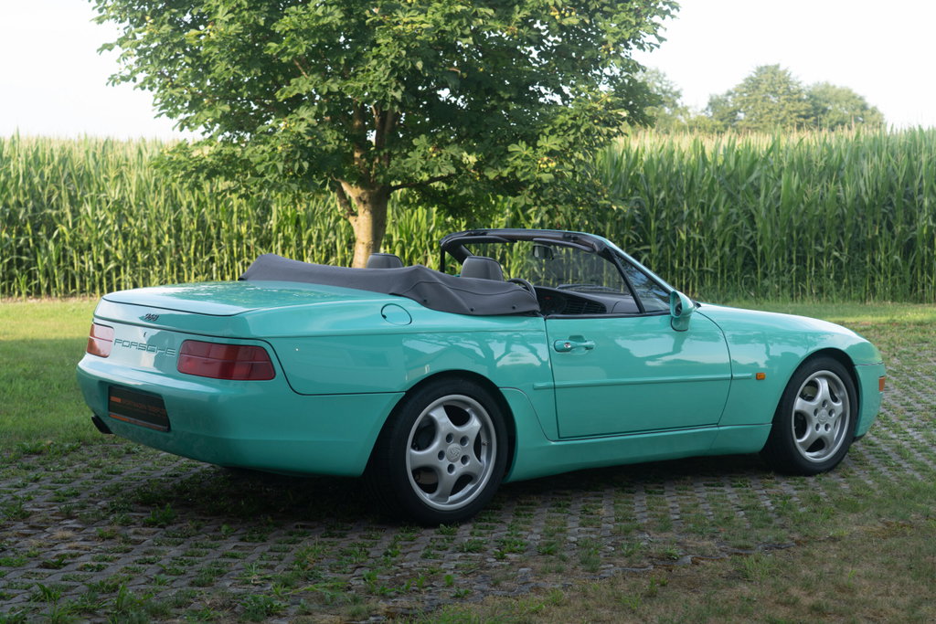Porsche 968