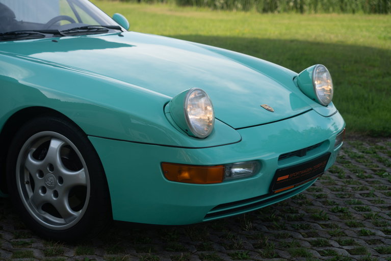 Porsche 968