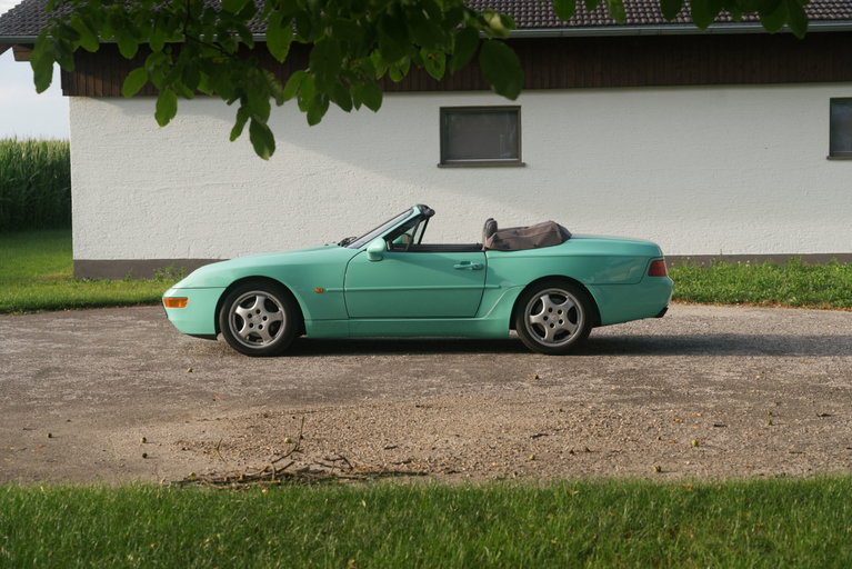 Porsche 968