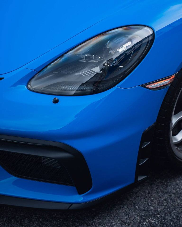 Porsche 718 Cayman GT4